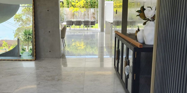 Professional marble floor polishing services in Sydney, ensuring a smooth, vibrant, and elegant finish by Grand Stone Restoration.